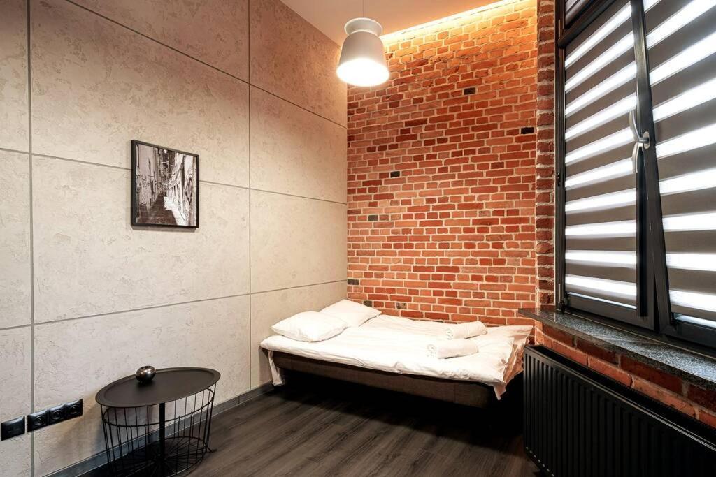 Pilsudskiego48 Breslavia Esterno foto